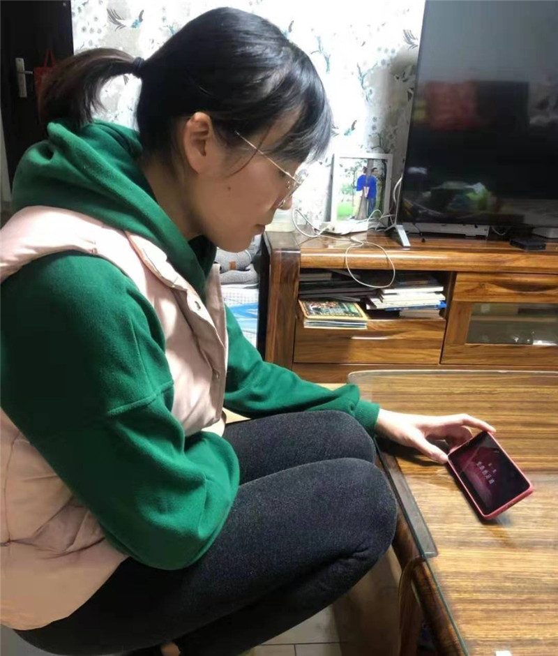 王福芳