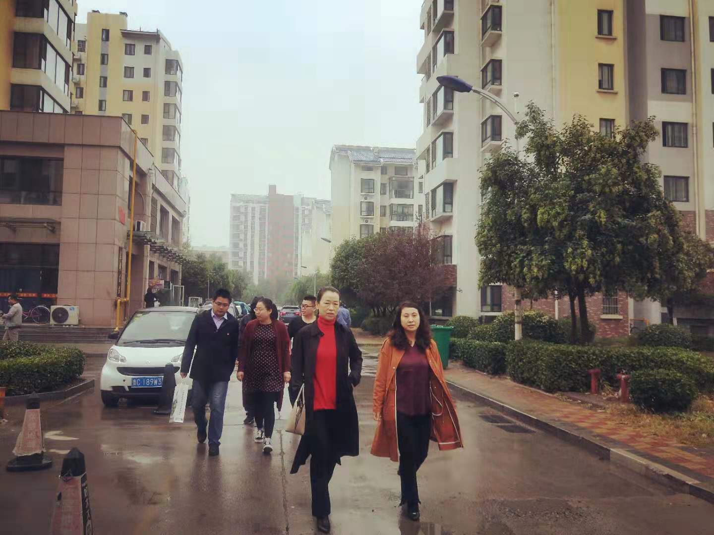 励赞党支部做实事好事