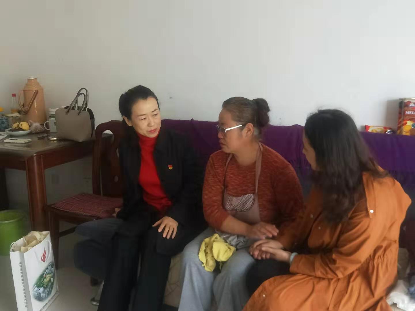 励赞党支部做实事好事