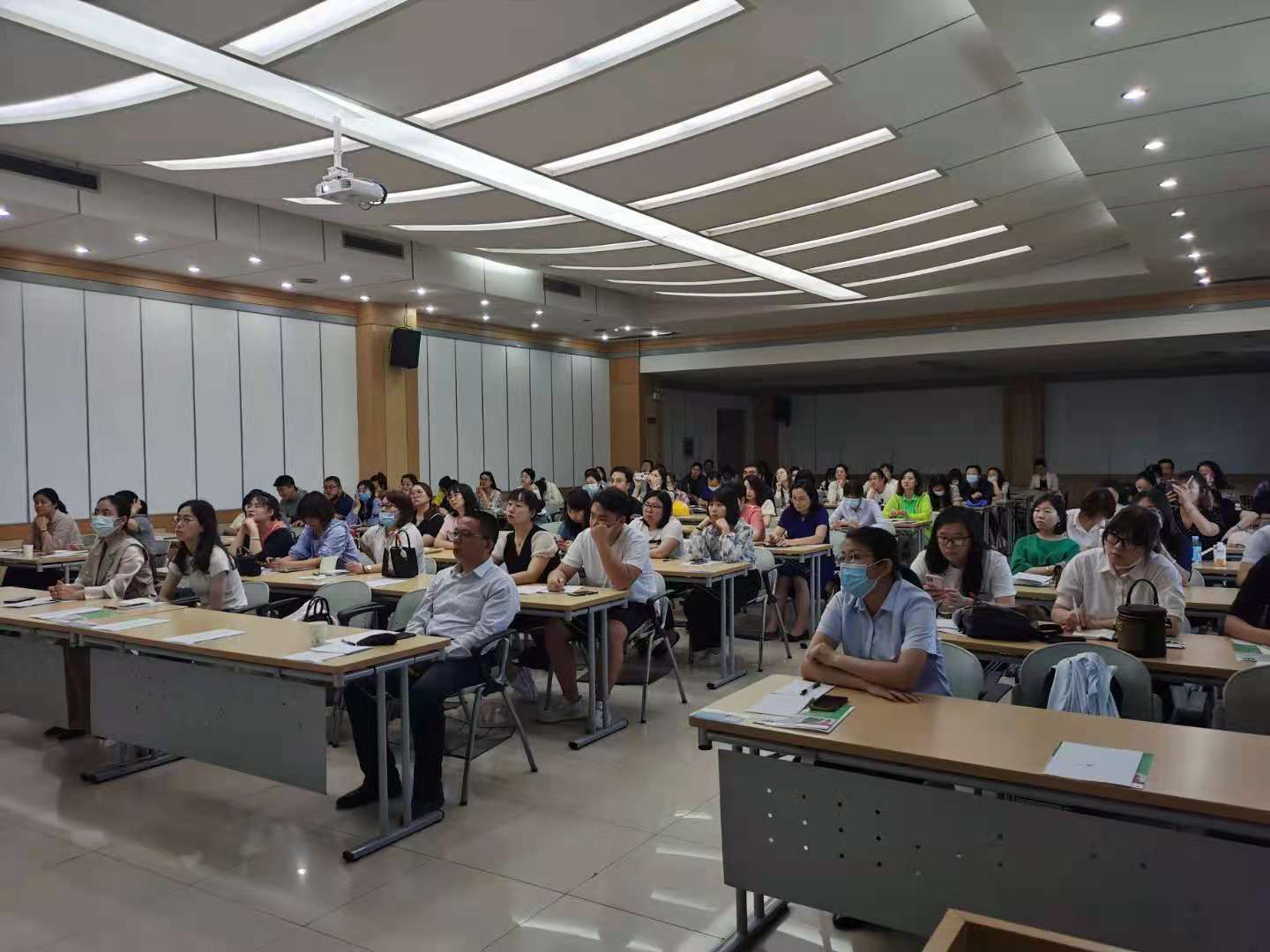 2021年6月4日人才政策及用工风险预防公益讲座圆满结束